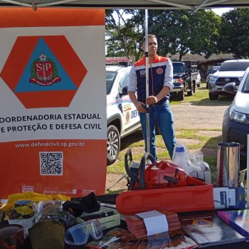Defesa Civil na Caravana 3D
